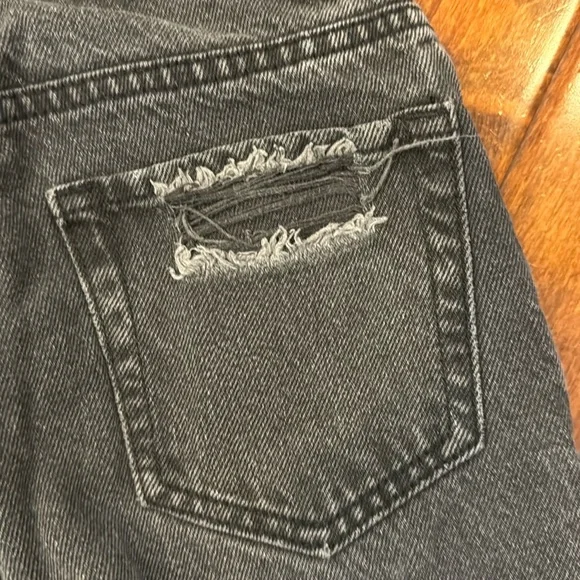 Great condition! Pac Sun women’s distressed jeans size 22.  Black. - Picture 9 of 9